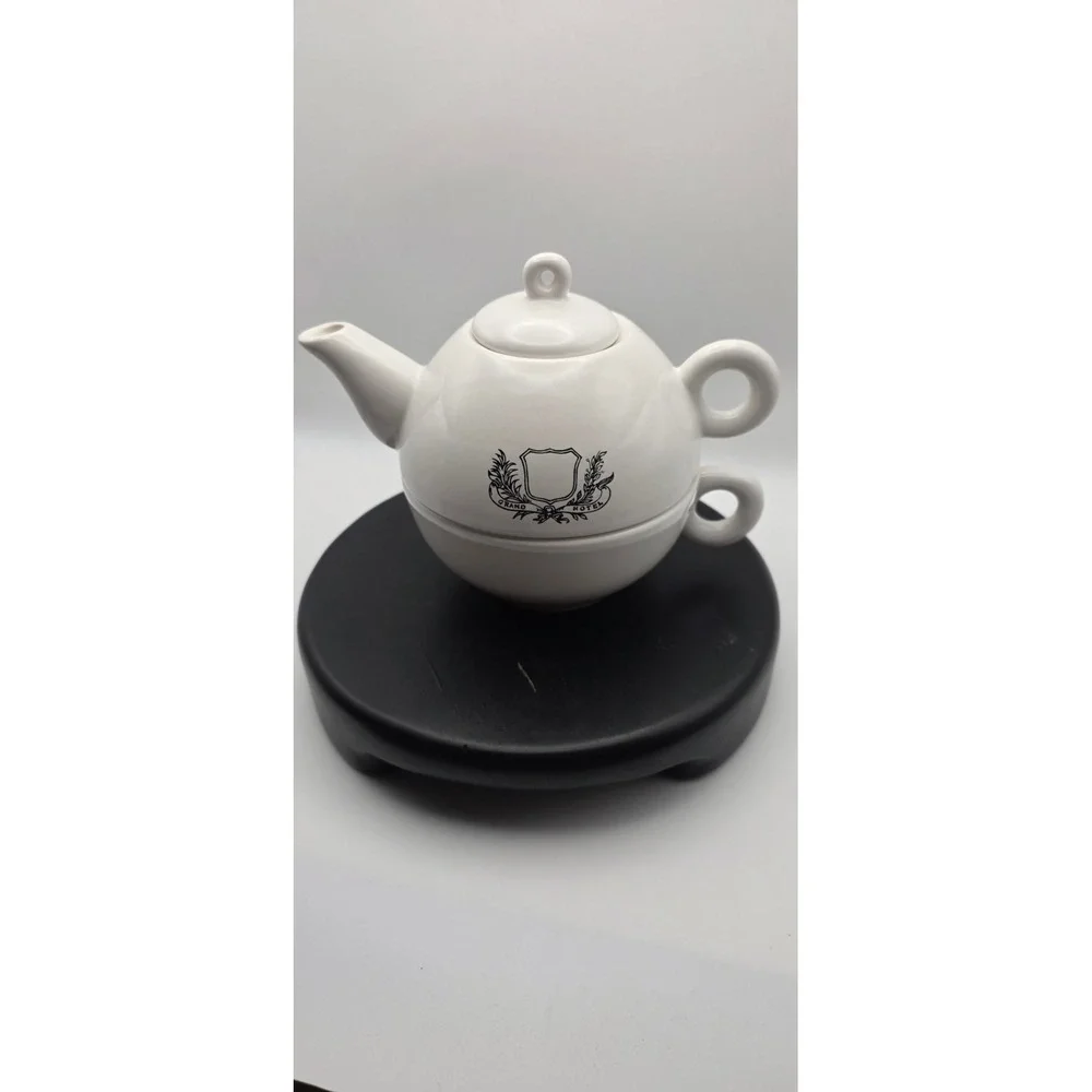 Grand Hotel Tea for One Set White Ceramic Stackable Teapot and Cup Crest Logo